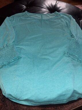 Women’s Smocked Sleeve Top - Teal